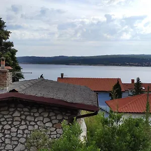 Apartment 2 Minutes To The Ev Station Available, Crikvenica