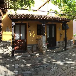 https://apartment-rusnjak.in-istria.net