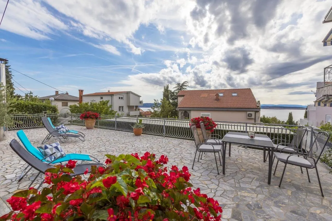 Blue Pearl Apartments Crikvenica 0*,  Croatia