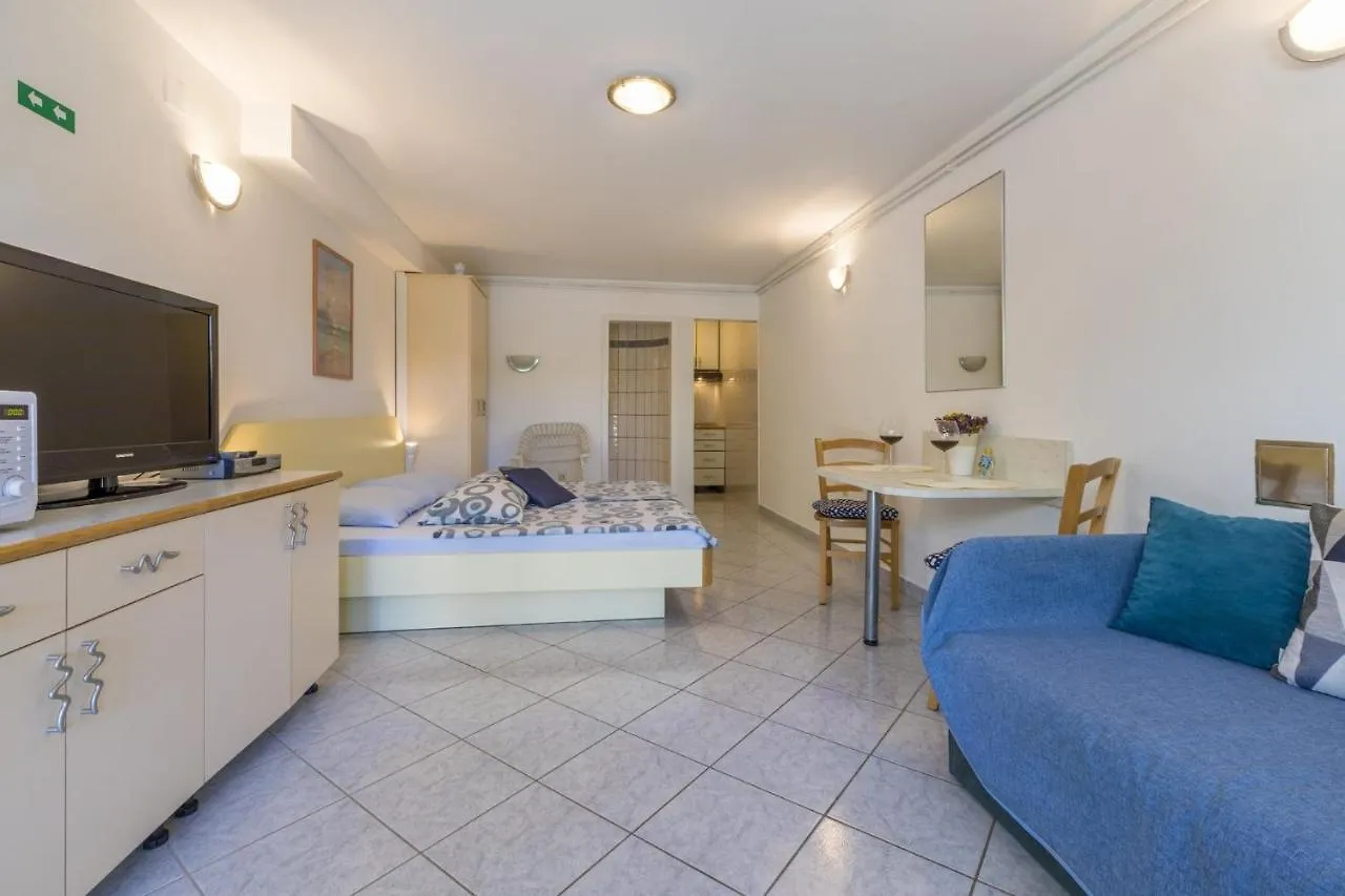 Blue Pearl Apartments Crikvenica Croatia