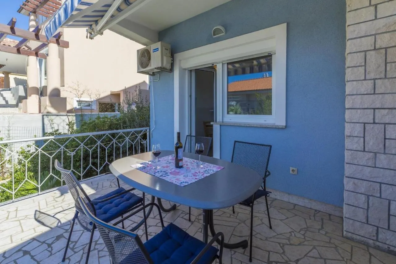 Blue Pearl Apartments Crikvenica 0*,  Croatia