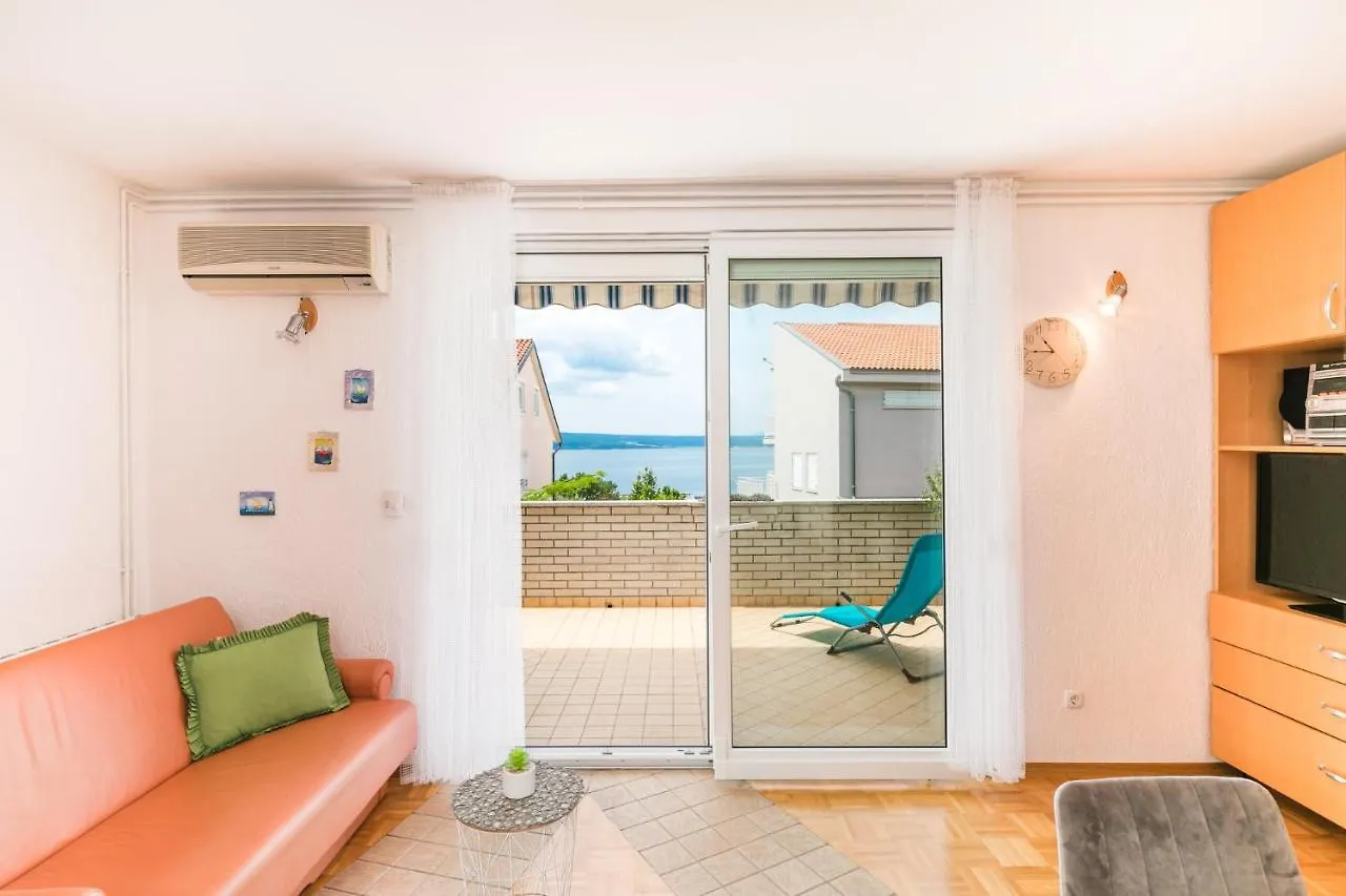 Blue Pearl Apartments Crikvenica 0*,  Croatia